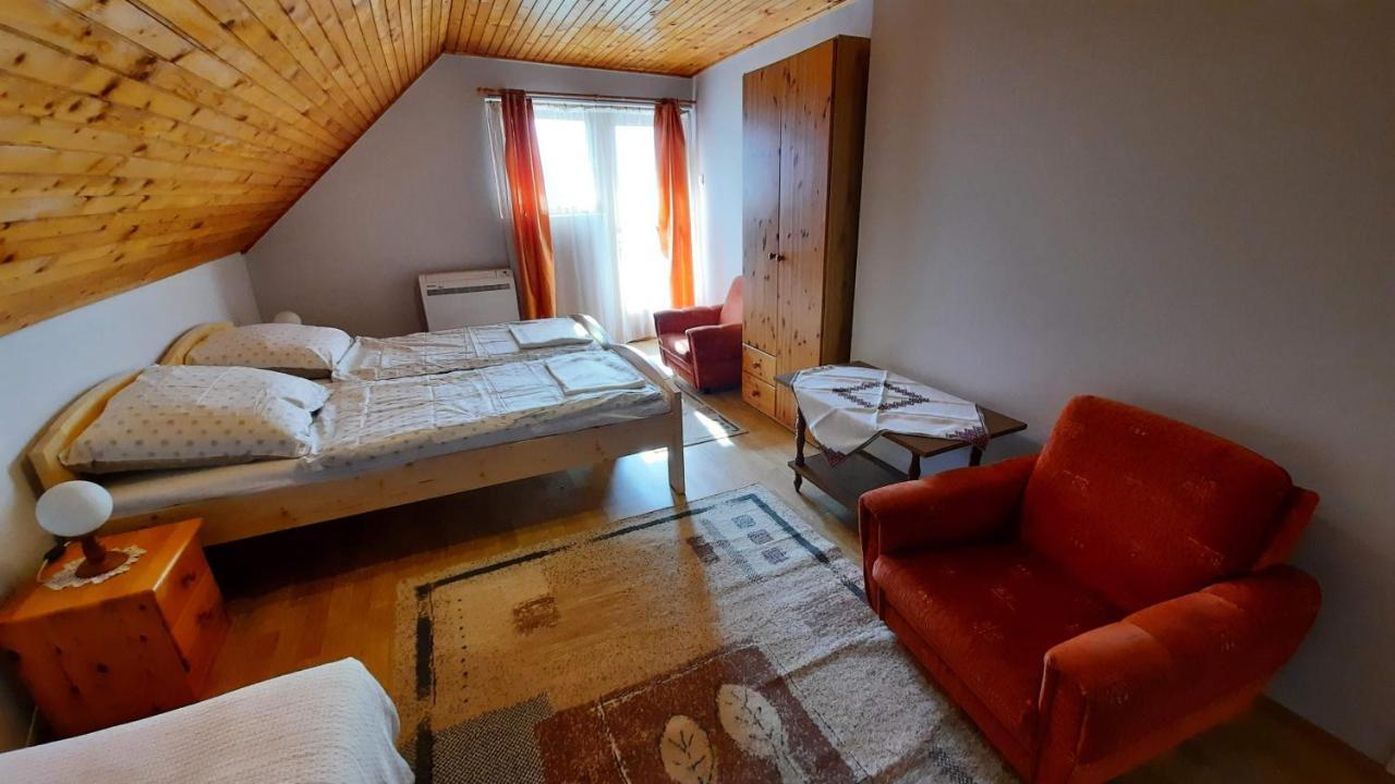 Appartamento Magdaléna Ház Balatonlelle Esterno foto